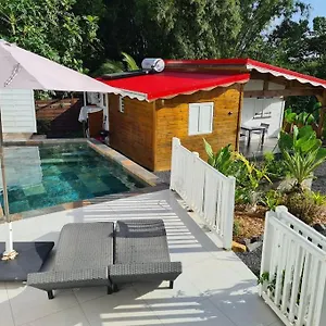 Avec Piscine Et Hébergement de vacances